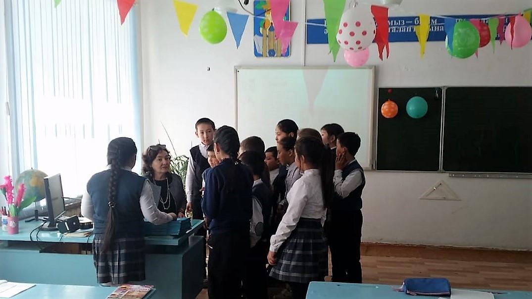 Неделя Начальных классов в КГУ "средняя школа им.В.Ленина"